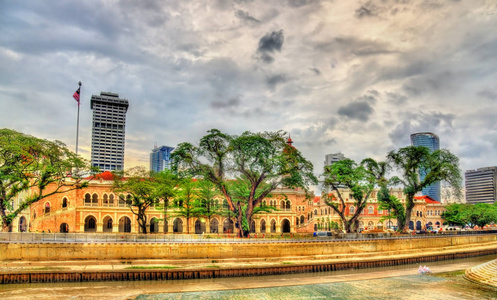 苏丹阿卜杜勒  萨马德大厦在吉隆坡举行。它建于 1897 年的房子现在信息部办公室。马来西亚
