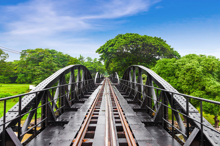 铁路金属桥的泰国北碧的桂河，世界战争历史