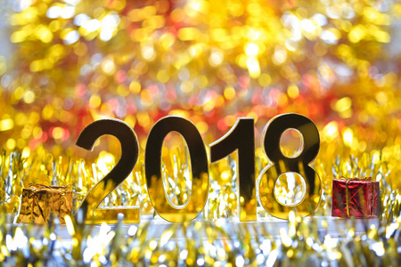 金色 2018 3d 数字图标带礼品盒照片
