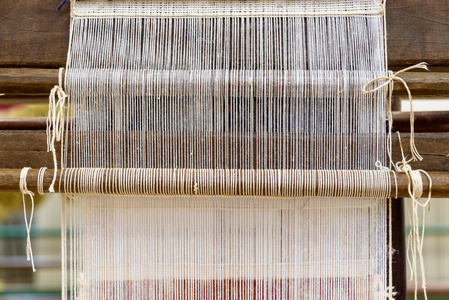 织机在地毯厂图片