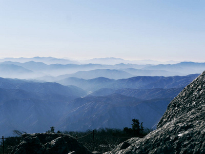 风景秀丽的高山从最高峰 Daecheongbong。Seoraksan 国家公园。韩国