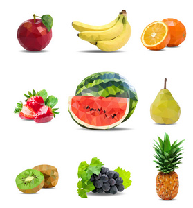 在白色背景上的水果三角形照片