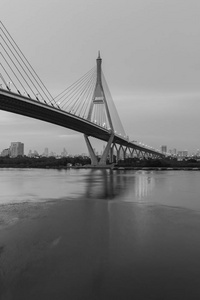拉玛悬浮桥过河曼谷