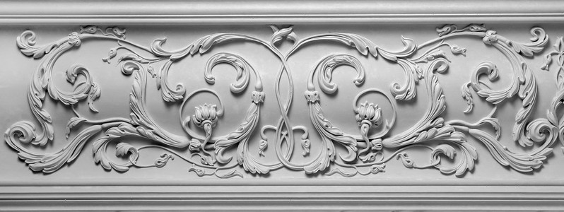 由白色石膏装饰项目照片