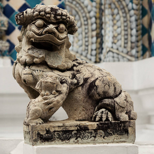 狮子石像图片