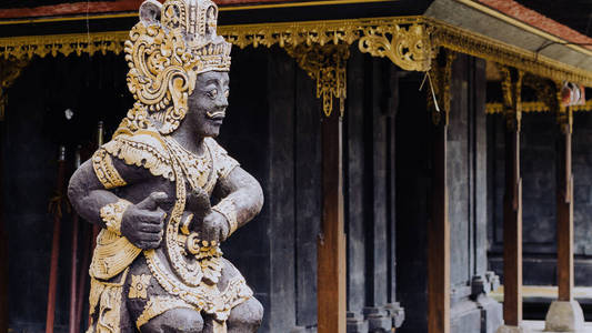 印度尼西亚巴厘岛普拉 Besakih 寺雕像