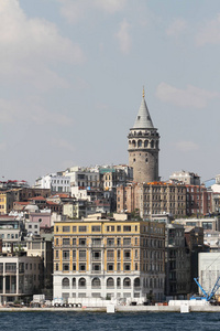 塔塔在伊斯坦布尔