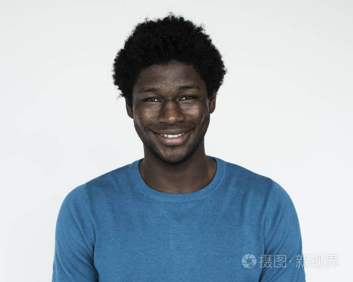 微笑着的非洲人照片-正版商用图片0gmha1-摄图新视界