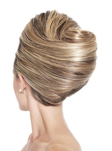 华丽的香蕉扭曲的香蕉髻发型照片