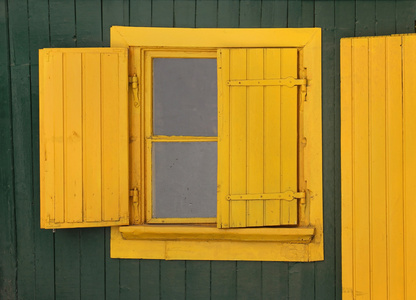 黄木窗口