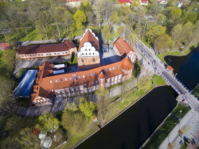 城堡在吉日茨科, 波兰