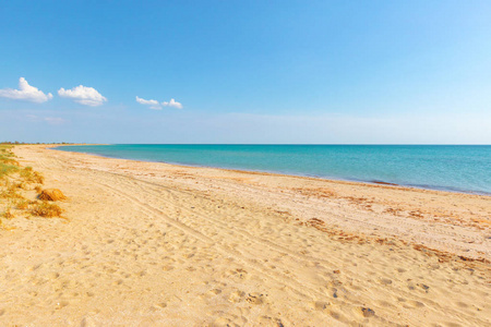 热带海滩与砂，夏季假日背景