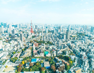 东京城市天际线与东京塔图片