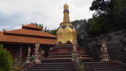 巴厘岛佛教寺庙图片