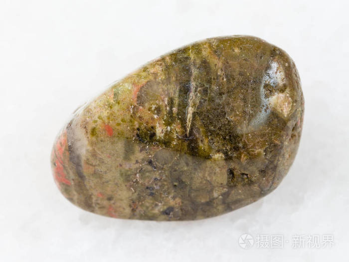 白色抛光 unakite 宝石石