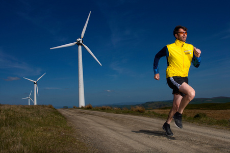 外国人跑步图片