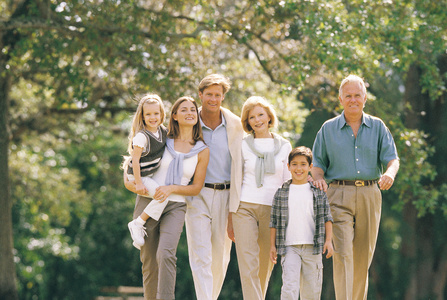 和谐一家人图片