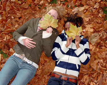 树叶光斑人人像图片