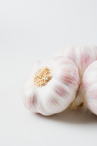 大蒜瓣三瓣大蒜照片