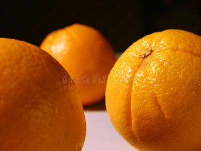 在橘子之间图片