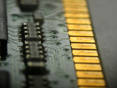 组件 计算机 导体 电容器 工程 微型 电路 记忆 硬件