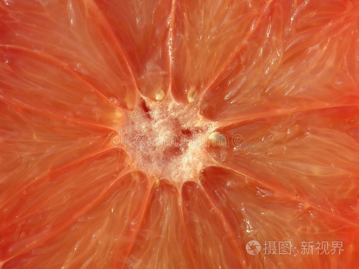 分割的橙色葡萄果实的特写