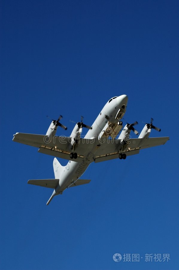 猎户座p-3飞机在飞