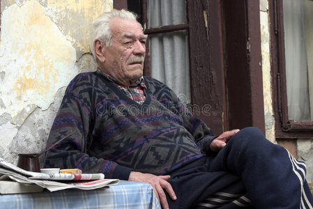 渴望表情老人绝望的表情照片