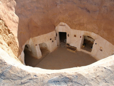 地下室风管图片