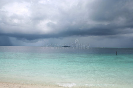 热带海面上的暴雨