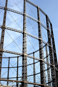 煤气塔的钢架图片