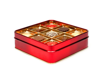 红巧克力盒