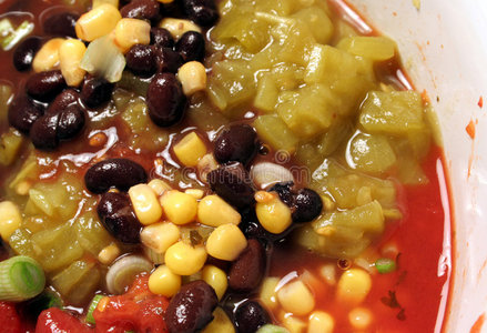 江西瓦罐汤辣辣椒汤照片