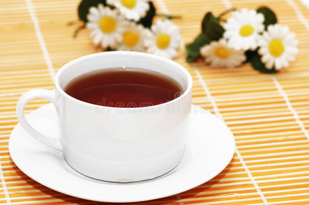 一杯红茶和甘菊