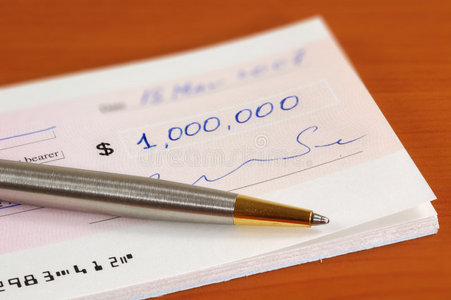 支票一万元图片