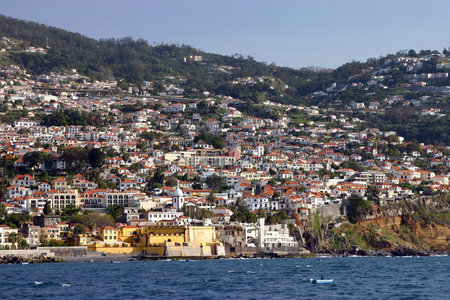 funchal，从海洋看