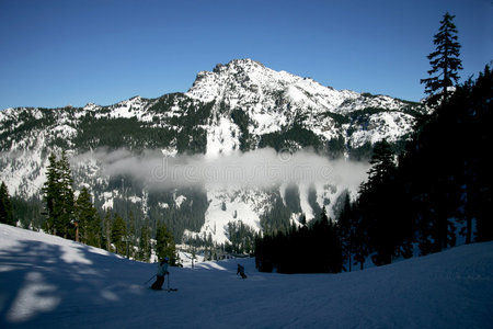 滑雪山