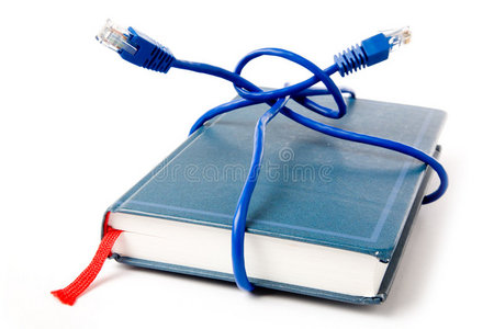 网络电缆和书籍图片