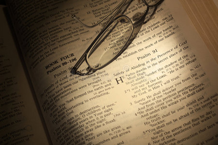 圣经上的眼镜