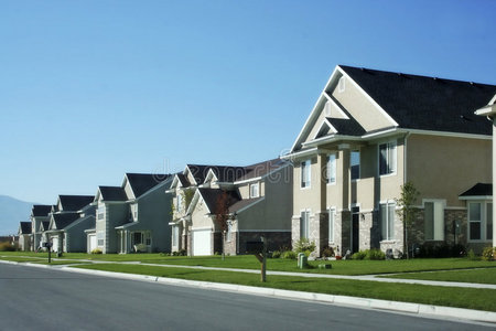 房子,邻居,鸟瞰图狗采用指已提到的人w采用dowgreet采用g指已提到的人