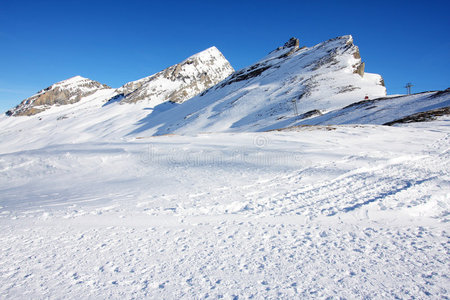 冬季高山滑雪