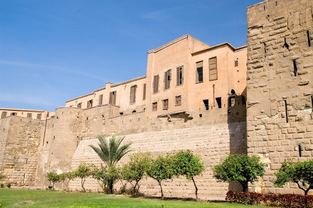 萨拉丁城堡阿拉伯城堡动画片场面与美丽的中世纪城堡-远东王国-例证为