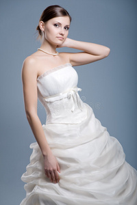 时装模特婚纱