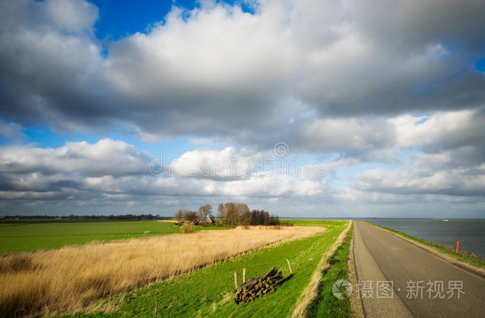 荷兰的乡村公路