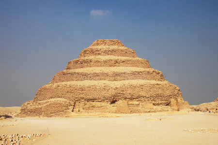 大阶梯金字塔