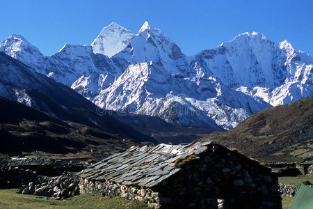 艾玛达布拉姆喜马拉雅山。