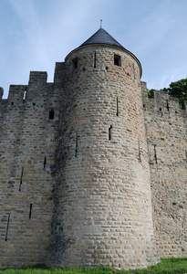 旧防御墙圆锥形塔，卡尔卡森城堡