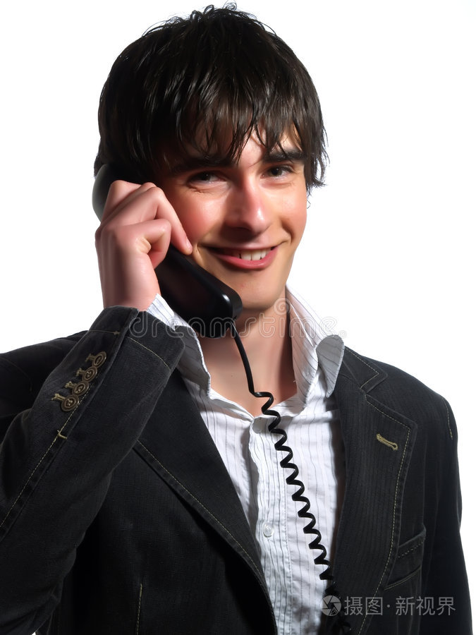 帅气的服务台接线员微笑着