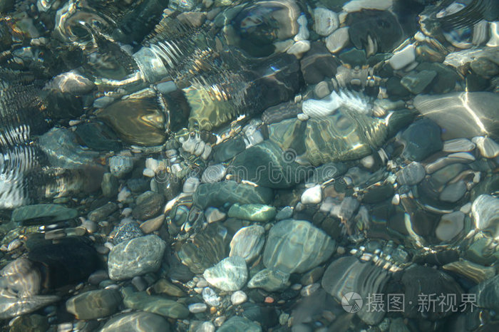 下载小样发票合同问题/举报太阳与海洋沙滩上的太阳在水面上跳舞波涛