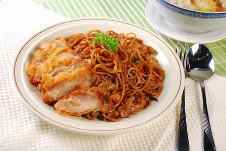 鸡番茄意大利面图片